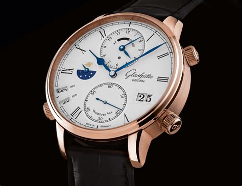 Introducing The Glashütte Original Senator Cosmopolite